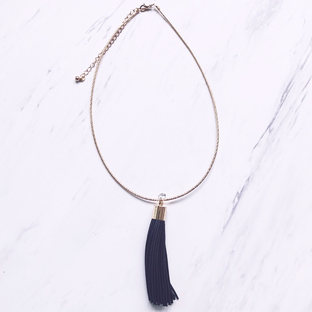 Gold tone faux leather fringe choker necklace
